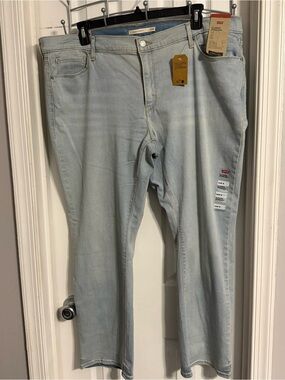 Levi’s women’s jeans